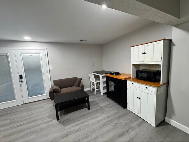 Foto del edificio - 1788 Tilletson Pl