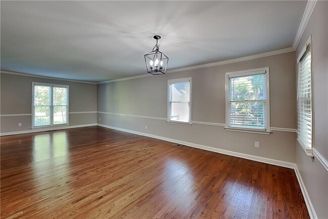 Building Photo - 2427 Brookvine Ln