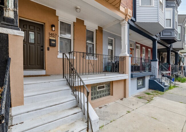 Foto del edificio - 1457 N Corlies St