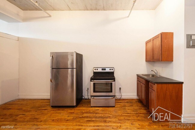 Foto del edificio - 106 Thames St