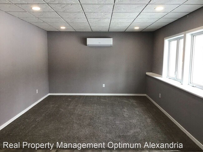 Foto del edificio - 2 br, 2 bath House - 905 7th Ave E