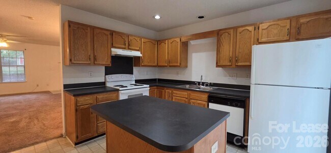 Foto del edificio - 9134 Charminster Ct