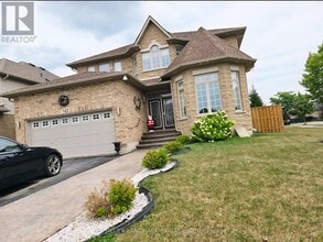 Building Photo - 147 Bocelli Crescent