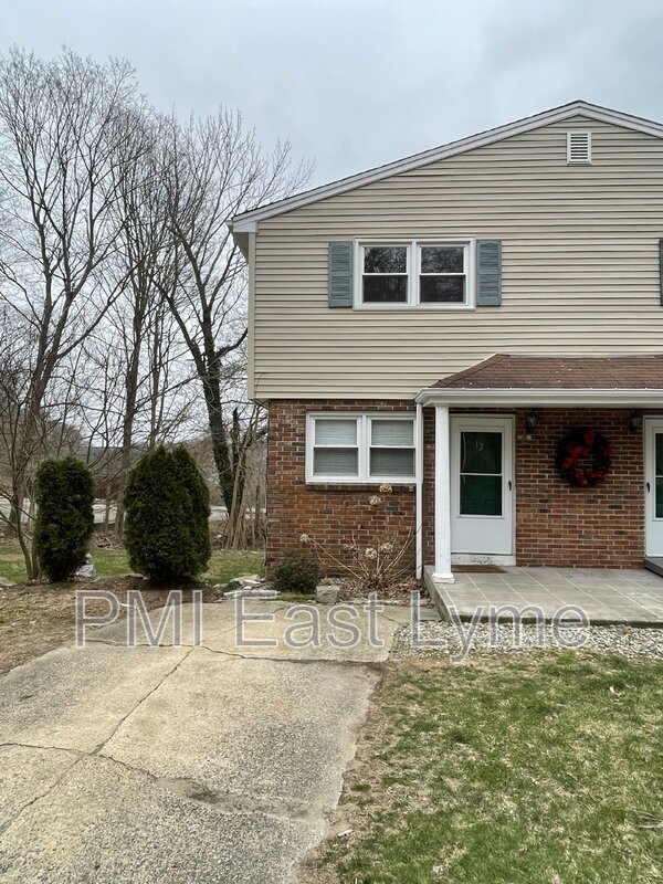 12 Cedar Ln, Montville, CT 06382 Condo for Rent in Montville, CT