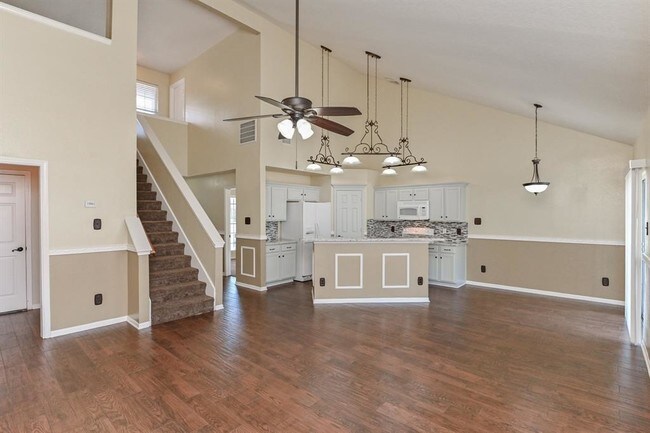 Building Photo - 4810 Callery Creek Dr