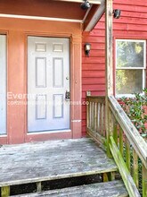 Building Photo - 532D Neck-O-Land Rd