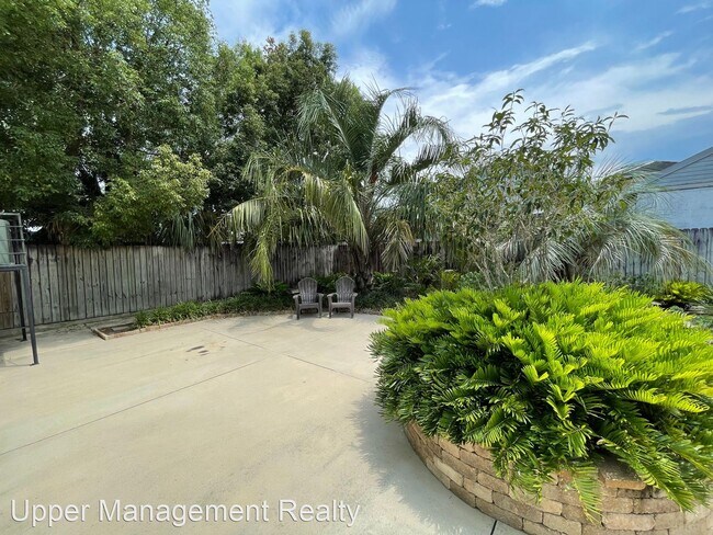 Foto del edificio - 2 br, 2 bath Apartment - 6204 S. Rocheblav...