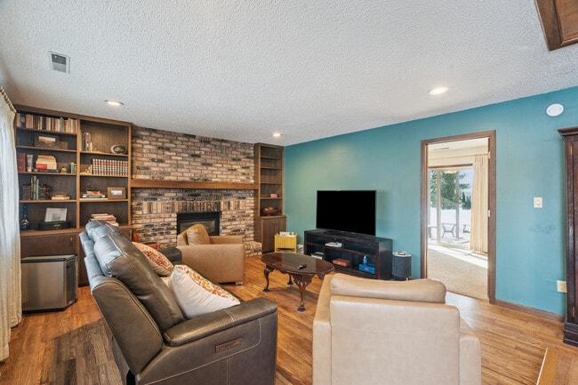 Photo - 1245 Michelle Ct House