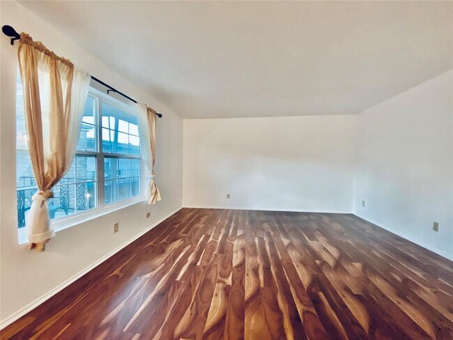 Foto del edificio - 5550 N Braeswood Blvd