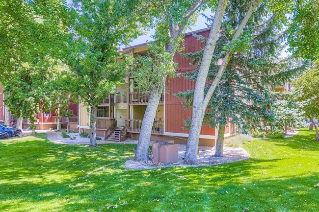 Building Photo - Nature Meets the City: Spacious & Elegant 1-BDR