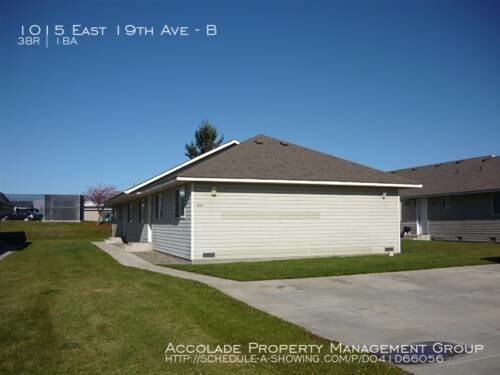 Primary Photo - 1015 E 19th Ave