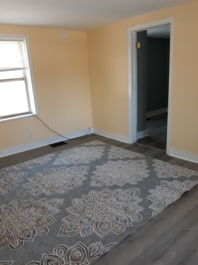 Building Photo - 5 Church St Building Photo - 5 Church St