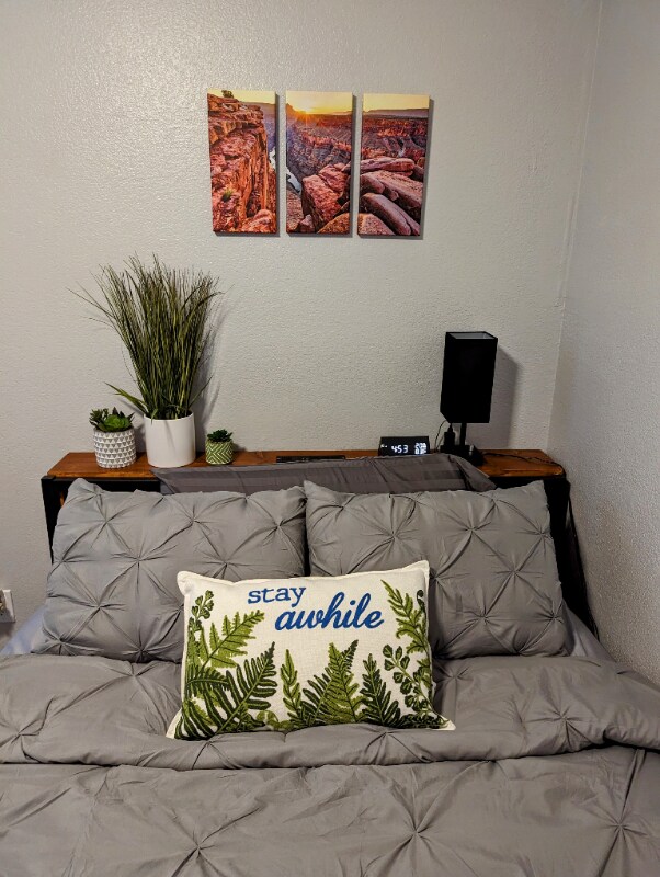 Foto del edificio - 120 E Camille Dr