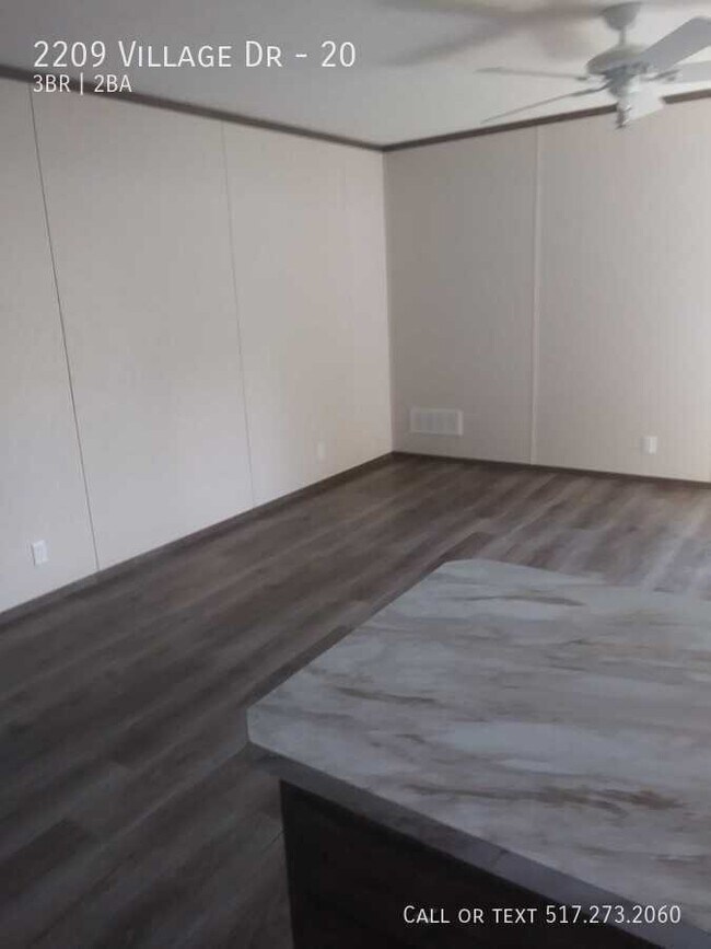 Building Photo - 3 Bed / 2 Bath Brand new Clayton Mobile Home