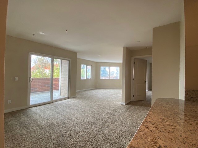 Primary Photo - 6400 Christie Ave