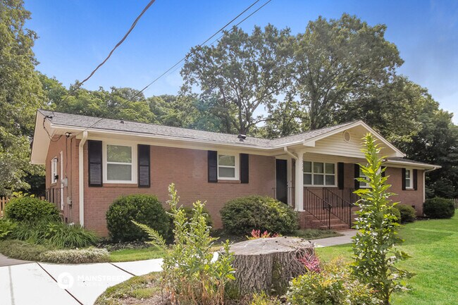 Foto del edificio - 1524 Sansberry Rd