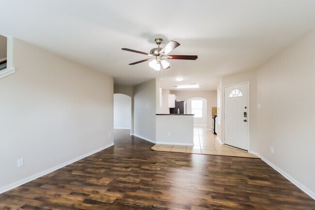 Building Photo - 16779 Warbler Dr