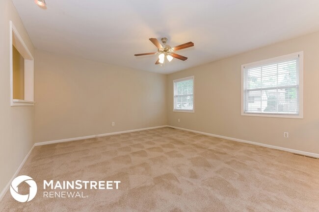 Building Photo - 1437 S Tomahawk Ln