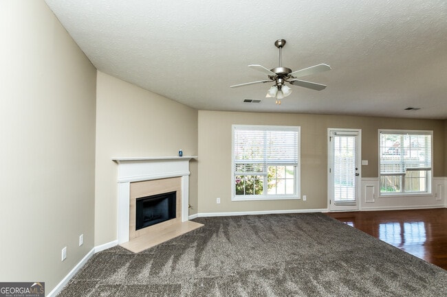 Foto del edificio - 116 Sparkling Spring Trail