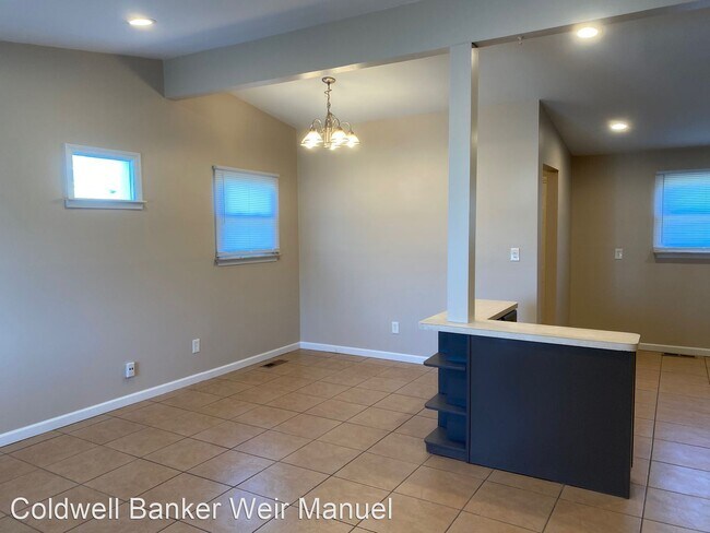 Building Photo - 3 br, 1 bath House - 9331 Hazel Street
