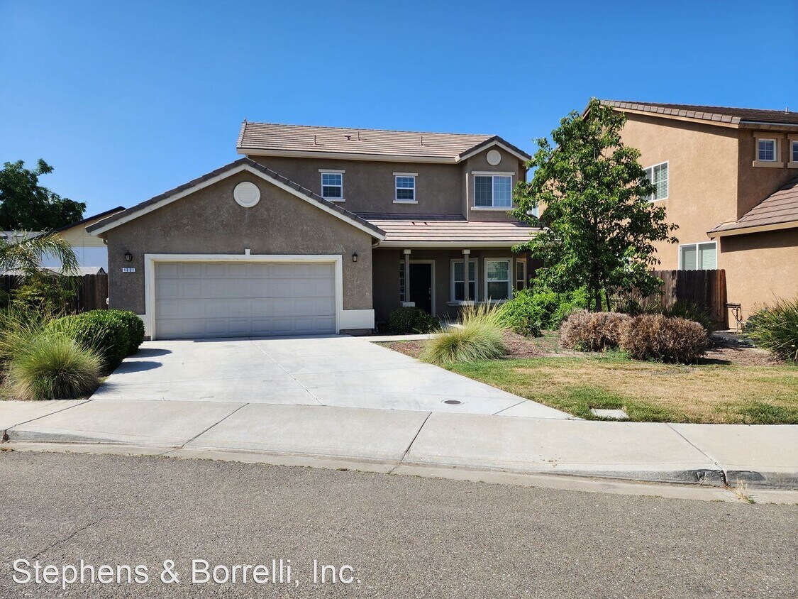 1321 Kaya Dr, Newman, CA 95360 House Rental in Newman, CA