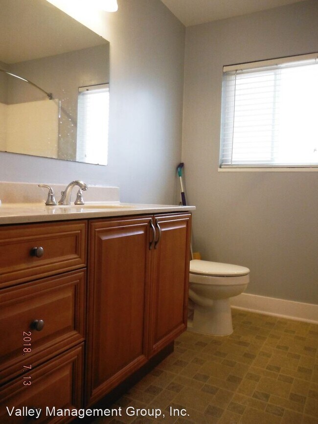 Building Photo - 3 br, 2 bath House - 4418 Belvedere Dr