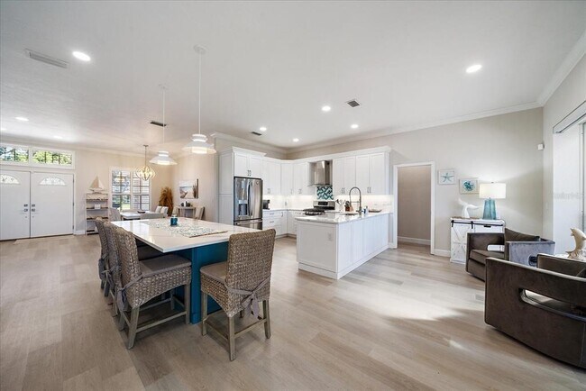 Foto del edificio - 6708 Drewrys Bluff