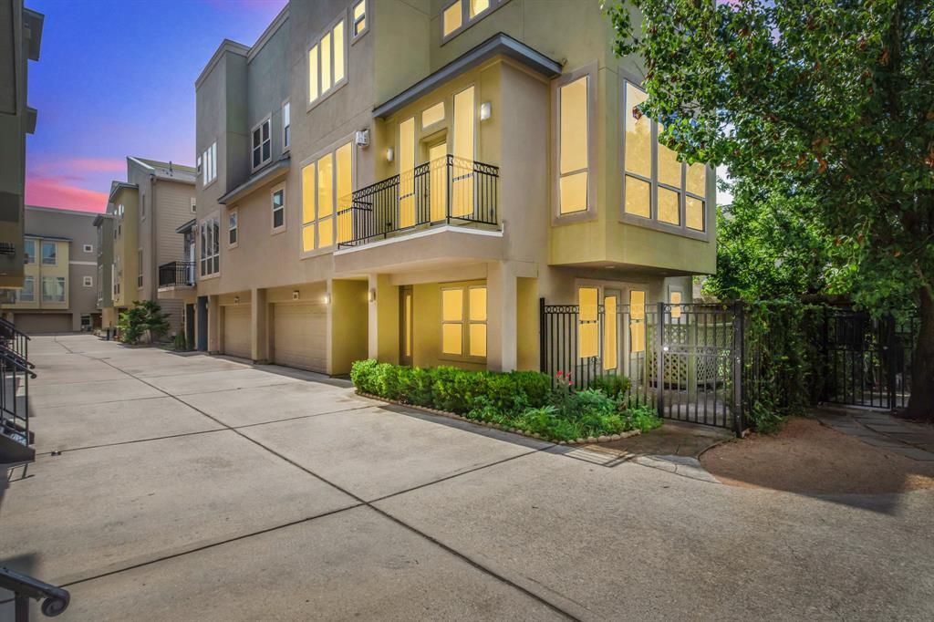 Foto principal - 5514 Crooms St