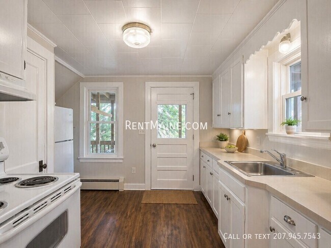 Foto del edificio - 64 Elm St