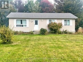 Building Photo - 164 Forest Ln