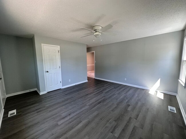 Building Photo - Exclusively Offered By Muse Realty, LLC