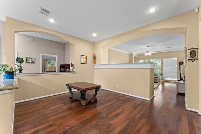 Building Photo - 415 Williams Landing Dr