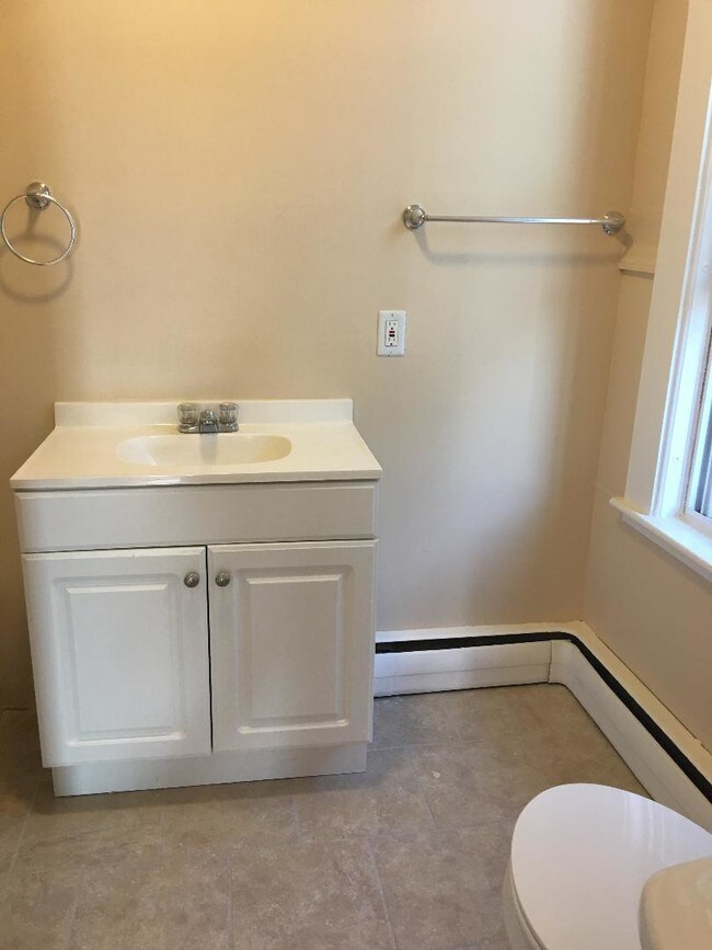 Building Photo - 57 Broadway