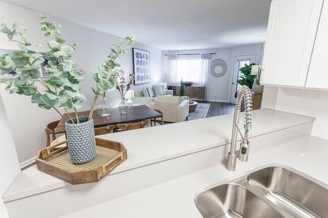 Building Photo - Premium Amenities, On the Cedar Lake Trail...