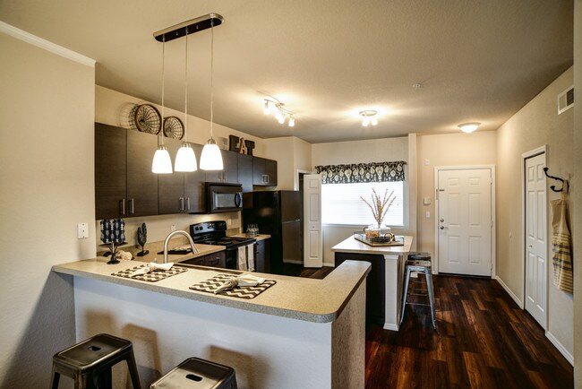 Century Lakehouse Apartments Plant City Fl Building Photo Century Lakehouse