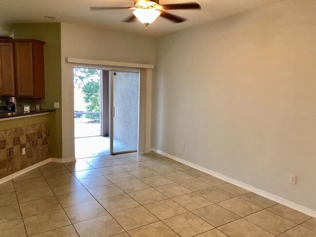 Building Photo - 1410 Grantham Dr