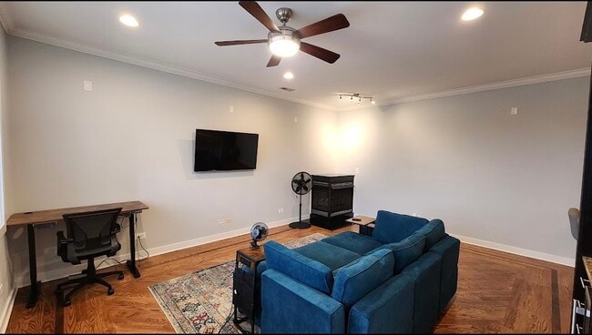 Foto del edificio - 2128 W Van Buren St