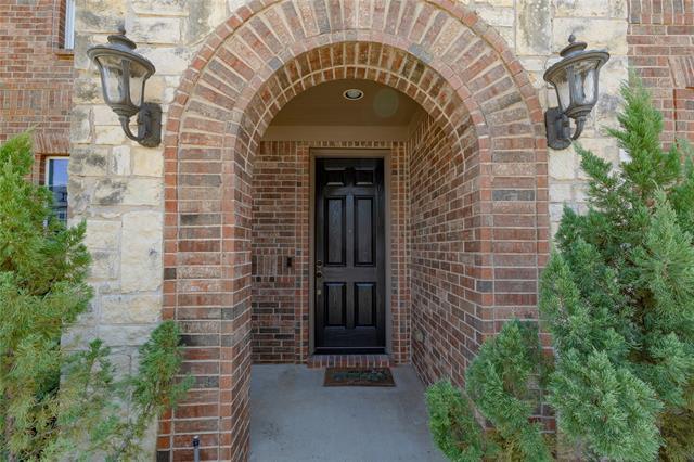 Foto del edificio - 2504 Hammock Lake Dr