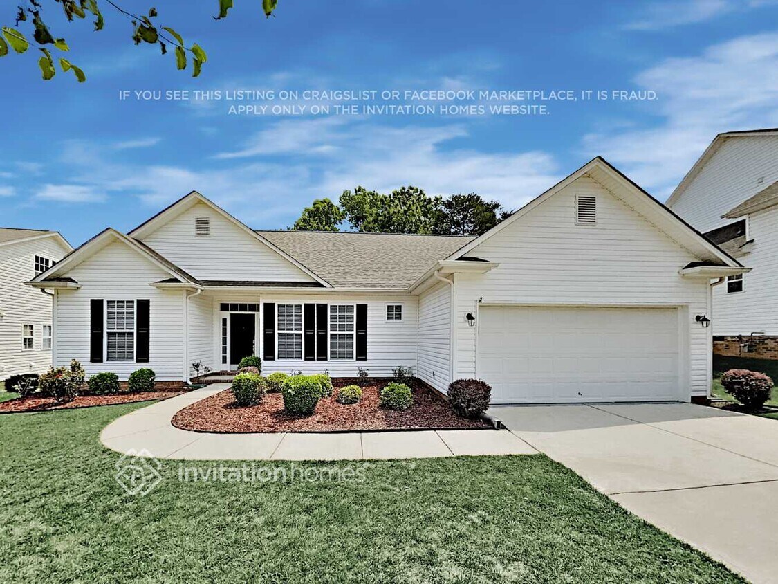 Foto principal - 14643 Eastgrove Dr