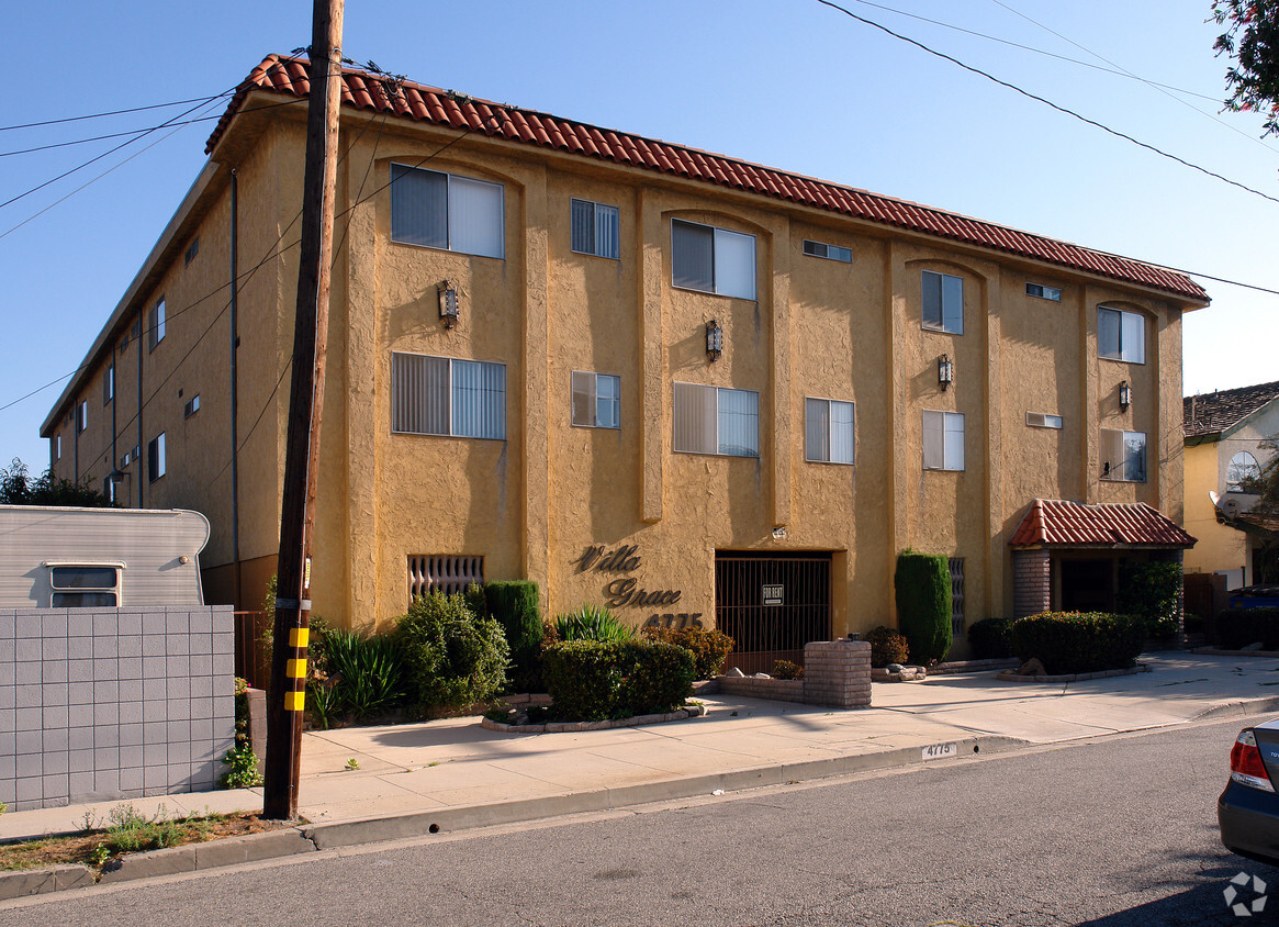 Building Photo - 4775 W 134th St