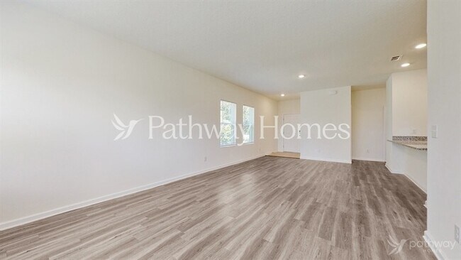 Building Photo - 3501 Fernanda Dr