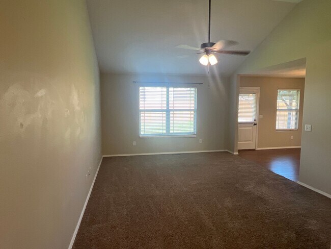 Building Photo - Sit Back, Relax. Your New home Awaits.