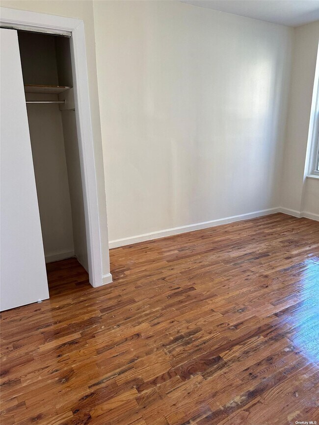 Building Photo - 565 Nostrand Ave.