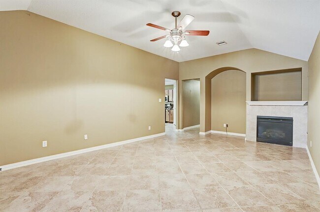 Building Photo - 14403 Keystone Green Dr