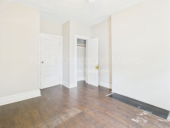 Building Photo - 3101 2nd Ave