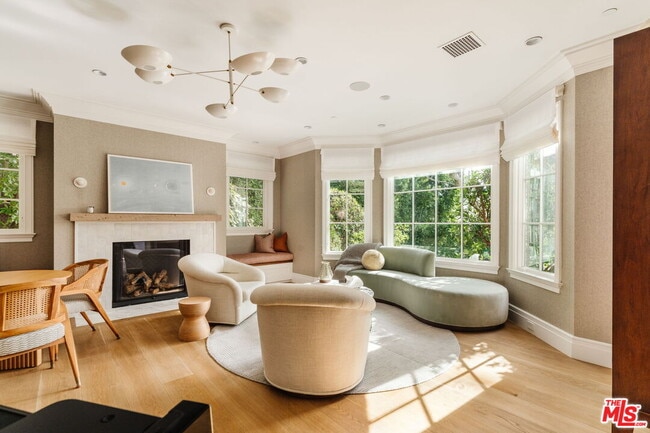 Building Photo - 957 Corsica Dr