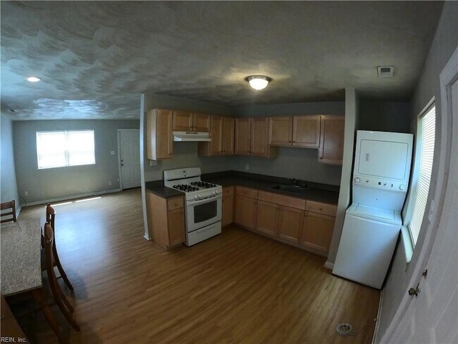 Foto del edificio - 1406 W 39th St