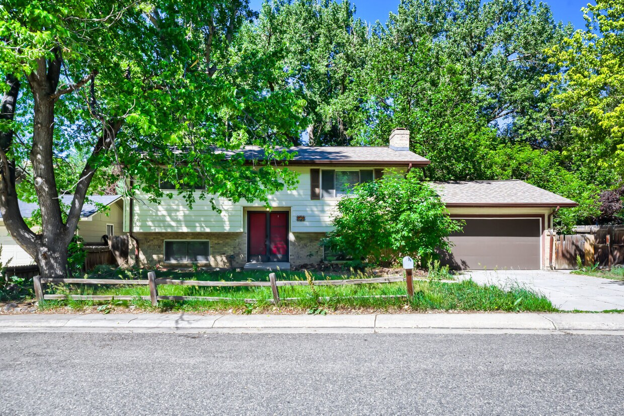 Photo - 104 East St (Golden, CO)