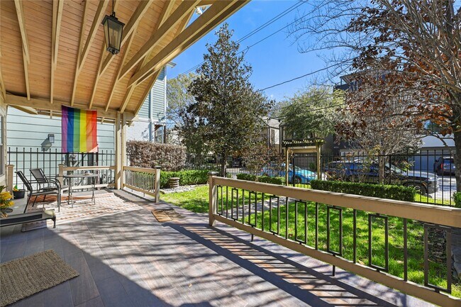 Foto del edificio - 1612 Vermont St