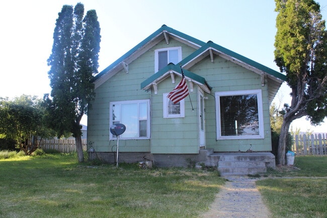 Foto del edificio - 22175 State Line Rd